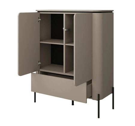 Komoda wysoka Belle 98 cm ciemny beżowy stylowa komoda o zaokrąglonym kształcie system otwierania push to open metalowe czarne nogi