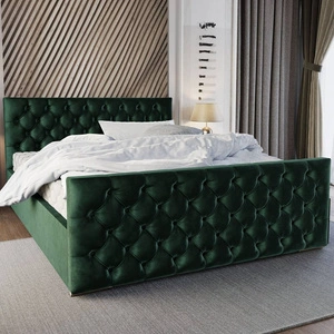 Łóżko tapicerowane Viamao 140x200 butelkowa zieleń z pojemnikiem w nowoczesnym skandynawskim stylu z pikowanym wezgłowiem oraz zanóżkiem