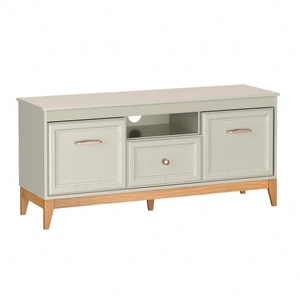 Szafka RTV Windsor 136 cm beżowy / dąb modna szafka z szufladą ozdobne frezowane listwy na frontach drewniane nogi metalowe uchwyty