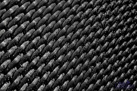 Stół ogrodowy Avvicente 90x150 cm czarny elegancki design idealny stół do ogrodu lub na przestronny taras blat wykończony szkłem