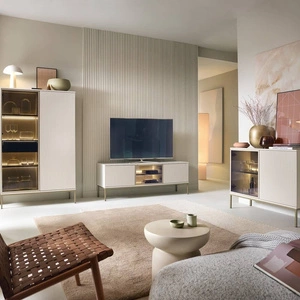 Zestaw mebli Amma beżowy nietuzinkowy design system push to open przeszklone elementy meblościanki gustowne ryflowane fronty