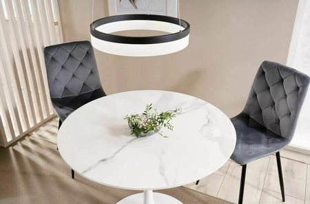 Krzesło tapicerowane Jerry czarne nowoczesne oraz funkcjonalne krzesło do jadalni z metalowymi nogami