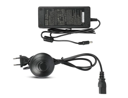 Lampa podłogowa Bamboo 179 cm 65W 3000K oryginalna konstrukcja nietuzinkowa dekoracja wnętrza możliwość regulacji natężenia światła