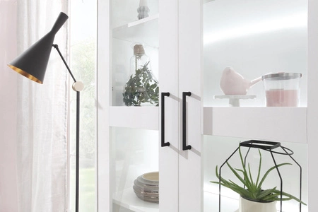 Meblościanka Skien biała połysk innowacyjne meble do salonu i pokoju dziennego w nowoczesnym stylu