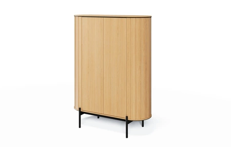 Komoda wysoka Rotto 107 cm dąb vincenza elegancki design zaokrąglone krawędzie bryły osadzonej na czarnych metalowych nogach