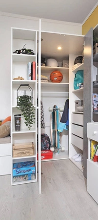 Zestaw mebli Epsilon biały / beton idealna propozycja do pokoju młodzieżowego lub dziecięcego w modnym stylu