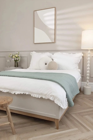 Łóżko Windsor 140x200 cm z pojemnikiem na pościel beżowy / dąb eleganckie i komfortowe łóżko do sypialni drewniana stabilna podstawa