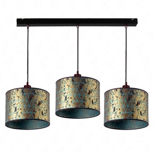Lampa wisząca potrójna Wena elegancka lampa sufitowa do salonu w stylu glamour z połyskującym na złoto abażurem i czarną metalową podstawą