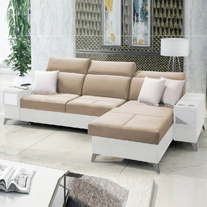 Narożnik z funkcją spania Elgin beżowy / biały prawostronny narożnik z regulowanymi zagłówkami praktyczne szuflady w boczkach mebla