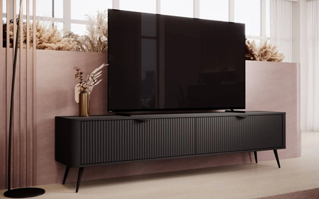 Szafka RTV Lante 200 cm czarna nowoczesny design bryła osadzona na wysokich nogach ryflowany front charakterystyczny owalny kształt