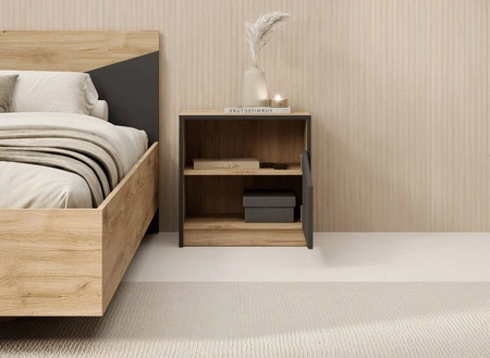 Szafka nocna Atson dąb odwieczny / czarny prawa funkcjonalny dodatek do sypialni w stylu nowoczesnym oryginalny kształt drzwi