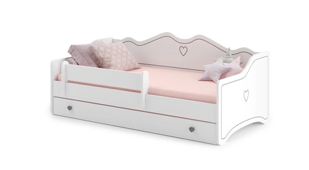 Łóżko Emily 80x160 cm białe dziecięce łóżko z materacem i barierką ochronną szare uchwyty w kształcie serca ozdobny nadruk