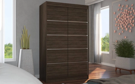 Szafa przesuwna Benisso 120 cm dąb sonoma czekolada funkcjonalna szafa do sypialni fronty wykończone poziomymi srebrnymi listwami