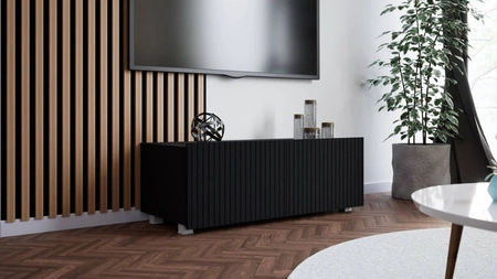 Szafka RTV Colder 100 cm czarna z możliwością podwieszenia stylowy ryflowany front elegancka forma mebla w nowoczesnym stylu