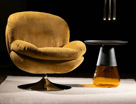 Fotel Brigitte żółty funkcjonalny oraz nowoczesny fotel obrotowy z chromowaną podstawą komfortowy podczas wypoczynku