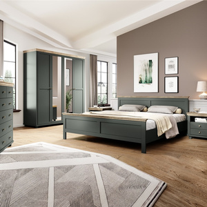 Zestaw mebli do sypialni Evora butelkowa zieleń / dąb lefkas wyrazista kolorystyka komplet mebli do sypialni w stylu klasycznym