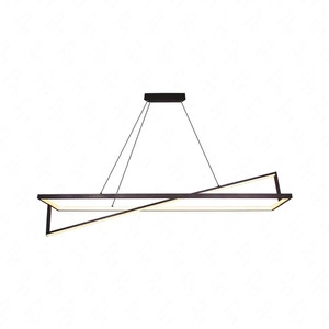 Lampa wisząca Ideal czarna 45W 3000K designerska lampa sufitowa zachwyca ciekawą formą świetna propozycja lampy nad stół do jadalni