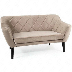 Sofa Karo ciemny beżowy prosta i stylowa sofa wpisująca się w każdą aranżację sofa z drewnianymi nogami