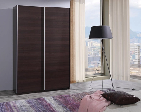 Szafa przesuwna Vilo 135 cm kasztan wenge nowoczesny design wykończenie ABS oraz aluminiowe prowadnice drzwi