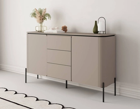 Komoda z szufladami Belle 163 cm ciemny beżowy elegancka komoda o zaokrąglonym kształcie system otwierania push to open metalowe czarne nogi