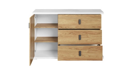 Komoda z szufladami Simi 135 cm biały / hikora naturalna nowoczesna komoda o ciekawym designie z metalowymi uchwytami
