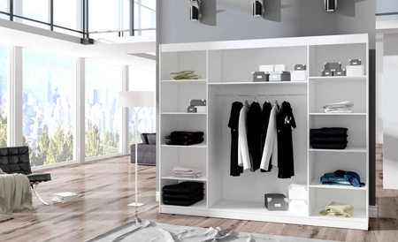 Szafa przesuwna z lustrem Salto 250 cm czarna estetycznie wykonana szafa do sypialni ozdobne srebrne listwy na frontach nadają stylu