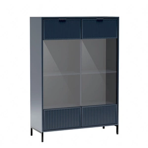 Witryna niska Linka 105 cm indigo stylowa witryna do salonu wyposażona w uchwyty na kieliszki i subtelne oświetlenie ledowe