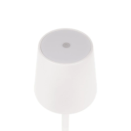 Lampka nocna Stage biała 3W 4000K idealna lampa do każdej aranżacji w stylu nowoczesnym smukła konstrukcja lampy LED