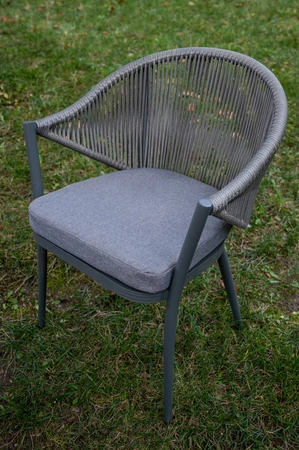 Krzesło ogrodowe Breve 47x47 cm szare funkcjonalne krzesło plecione designerska konstrukcja idealny wybór do każdego ogrodu