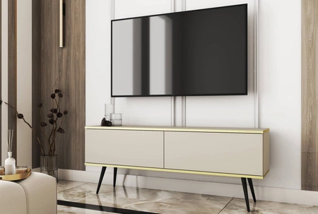 Szafka RTV Luxury 135 cm beżowa elegancki design korpus zwieńczony złotą listwą szafka wsparta na czarnych metalowych nogach