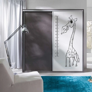 Szafa przesuwna Yugo 206 cm z grafiką w kolorze popiel / biały połysk nowoczesny oraz funkcjonalny mebel do pokoju dziecięcego