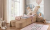Łóżko kontynentalne Beti Plus 100x200 jasny brązowy uroczy unikatowy zagłówek w kształcie króliczka łózko z szafkami nocnymi i pufami