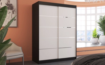 Szafa przesuwna Luft 150 cm czarny / biały praktyczna szafa do sypialni fronty wykończone poziomymi srebrnymi listwami