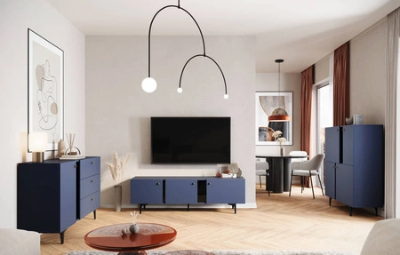 Komoda z szufladami Colours 138 cm granatowa elegancka komoda wsparta na metalowej podstawie oryginalna oraz modna kolorystyka