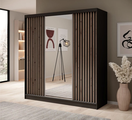 Szafa przesuwna z lustrem Ida 200 cm czarna stylowe lamele zdobiące drzwi szafy wnętrze wyposażone w pojemne szuflady