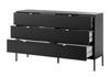 Komoda z szufladami Lovro 154 cm czarna nowoczesny design zachwyci miłośników wyrazistych wnętrz ryflowane fronty metalowe uchwyty
