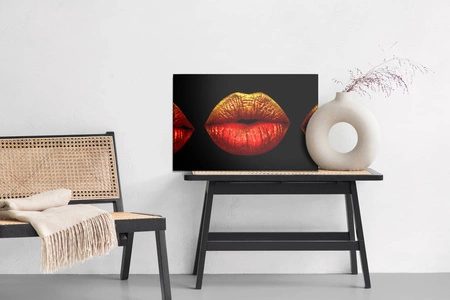 Obraz na płótnie usta na czarnym tle 100x70 cm ozdoba każdego wnętrza obraz w wyrazistej kolorystyce wysoka jakość wykonania