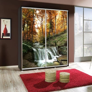 Szafa przesuwna Artistino 155 cm z grafiką las korpus szafy w kolorze wenge wykonany z płyty o grubości 22mm