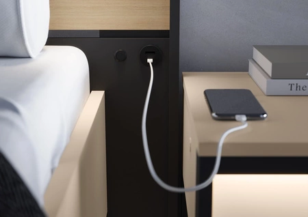 Łóżko Enna 180x200 cm beżowy / czarny / dąb natura wygodne łóżko z pojemnikiem na pościel wysoki zagłówek z oświetleniem LED