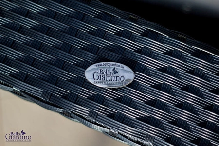 Zestaw mebli ogrodowych Geniale czarny nietuzinkowy zestaw barowy idealny wybór dla miłośników ciekawych elementów dekoracyjnych