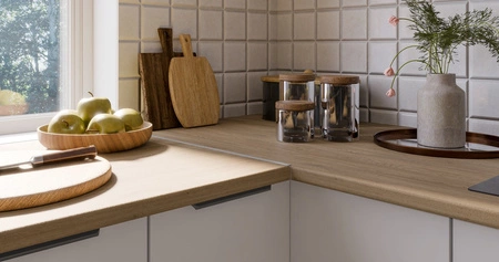 Zestaw mebli kuchennych narożny Corato Wh 290x230 cm stylowe szafki kuchenne z frontami wykonanymi w technologii anti fingerprint