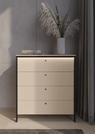 Komoda z szufladami Enna 101 cm beżowy / czarny nowoczesna konstrukcja komody do sypialni niewielkie uchwyty o ciekawym wykończeniu