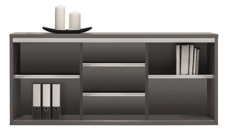 Komoda Yugo z drzwiami przesuwnymi w kolorze popiel / biały połysk nowoczesny oraz funkcjonalny mebel do salonu pokoju młodzieżowego lub biura