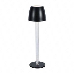 Lampka nocna Lava czarna 3W 3000K stylowa lampa stołowa o wielu zastosowaniach częściowo transparentna konstrukcja