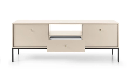 Szafka RTV Mono 154 cm beżowa minimalistyczny design prosta forma wzbogacona o metalowe elementy stylowy złoty uchwyt