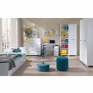 Zestaw mebli Maximus biały idealna propozycja do pokoju młodzieżowego lub pokoju dziecięcego w modnym stylu