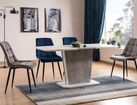 Krzesło tapicerowane Chic granatowe nowoczesne oraz funkcjonalne krzesło z metalowymi nogami