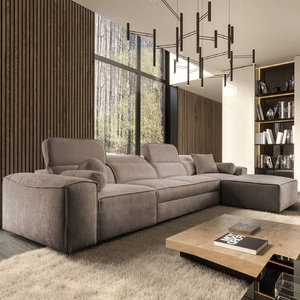 Narożnik z funkcją spania Viano XII jasny brąz prawostronny narożnik o ciekawym kształcie regulowane zagłówki ozdobne poduszki