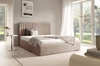 Łóżko tapicerowane Faro 140x200 beżowe wygodne łóżko do sypialni designerskie wezgłowie o subtelnie zaokrąglonym kształcie