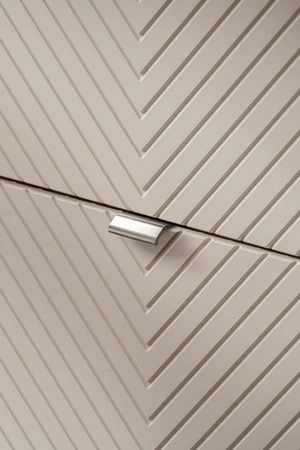 Szafka pod umywalkę Viva 60 cm beżowa nowoczesny design fronty szafki do łazienki z nietuzinkowym frezowaniem w kształcie jodełki